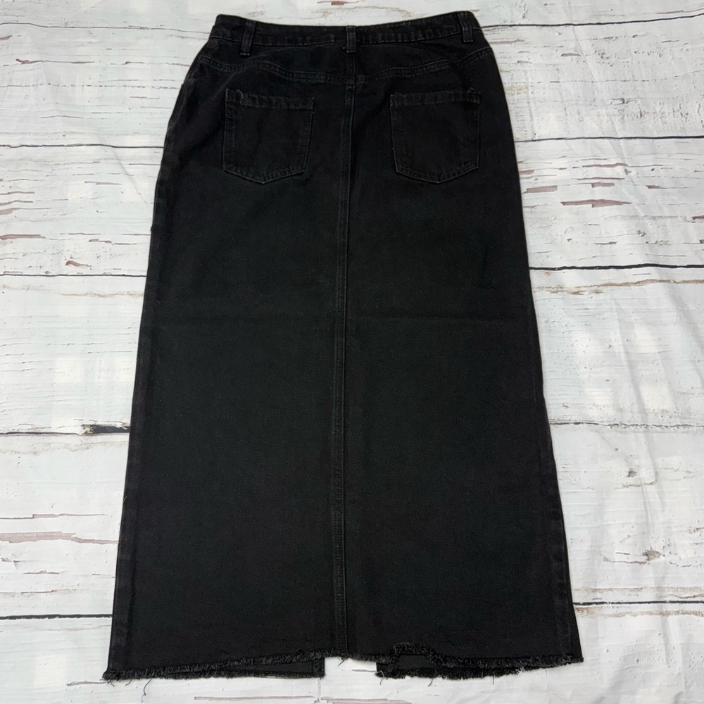 Happily Grey Elegant Black Jean Maxi Skirt – Size 7/27 - Picture 3 of 10